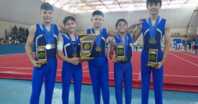 Ginástica artística masculina jundiaiense ganha prata e bronze em Destaques do Ano