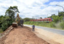 Manutenção da Marginal do Rio Jundiaí utiliza material de demolição em Várzea Paulista