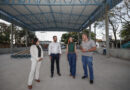 Prefeito Gustavo Martinelli acompanha obra da nova quadra na EMEB Peixinho e reforça compromisso com a educação